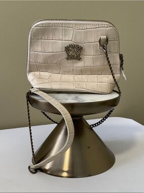 Pratesi Firenze Cream Croc-Embossed Crossbody with Chain and Crest Detail
